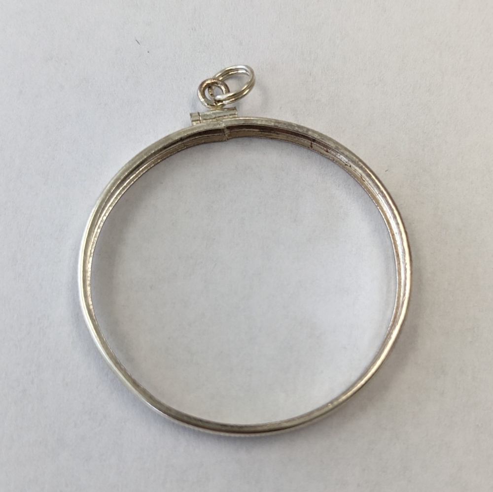 2 VTG STERLING SILVER REEDED 39MM BEZELS FOR TROY OZ. COINS - Picture 3 of 11